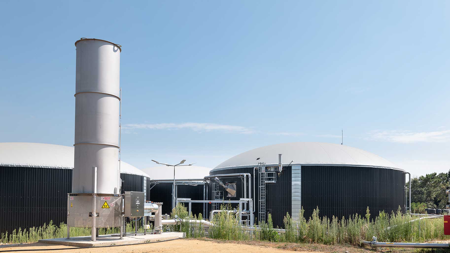 Unité de méthanisation sur le site de Terres d’Aquitaine à Saint-Selve, en juillet 2020.